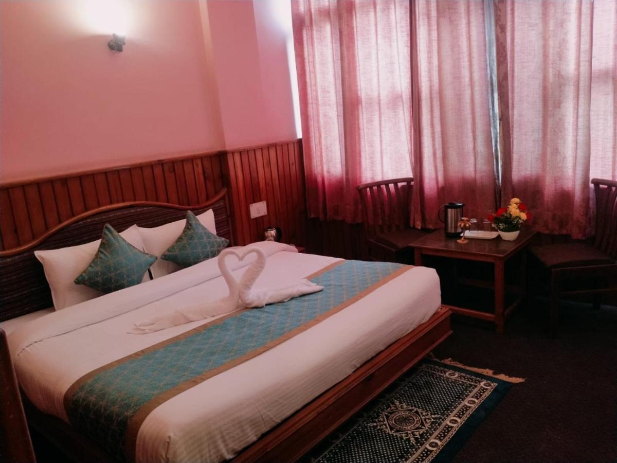 Hotel Yak Manali  Exterior photo