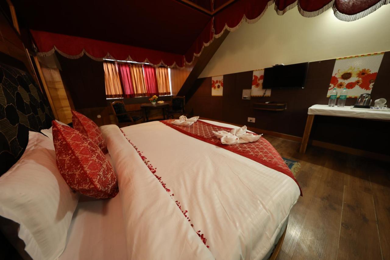 Hotel Yak Manali  Exterior photo